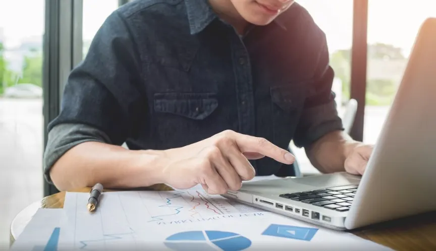 Fast Closing Monthly and Year-End Accounts