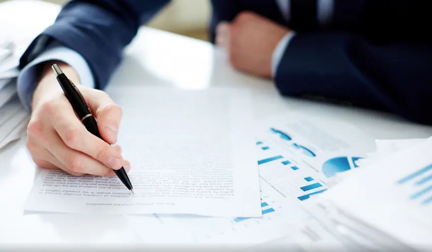 Negotiating, Drafting & Understanding Contracts