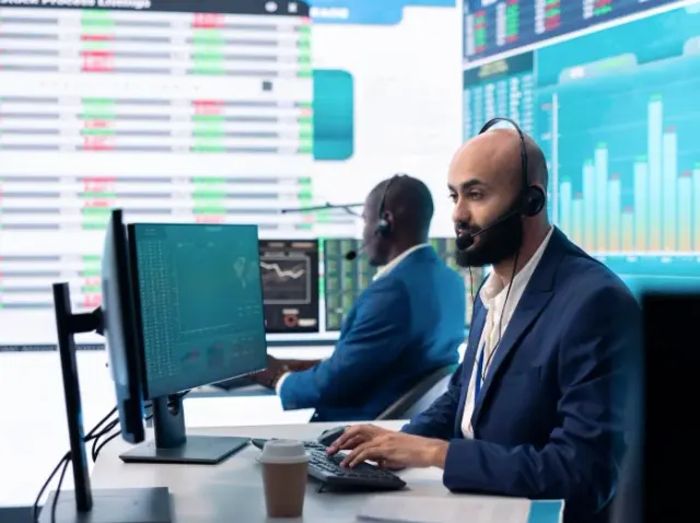 Strategic Financial Analysis through AI